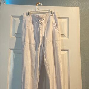 White sweatpants xs